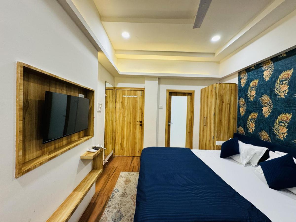 Hotel Shree Mahakal Krapa Ujjain Eksteriør bilde
