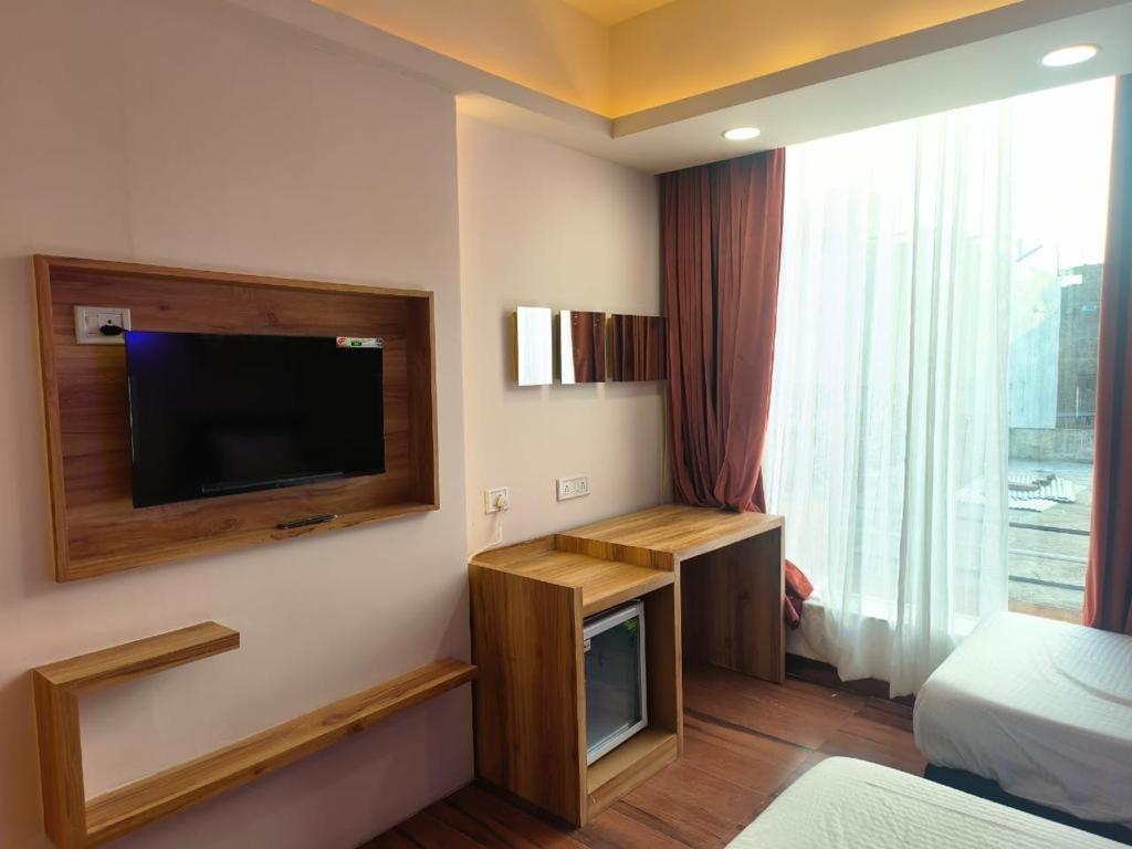 Hotel Shree Mahakal Krapa Ujjain Eksteriør bilde