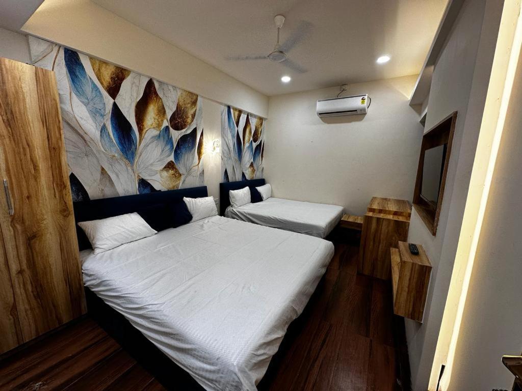 Hotel Shree Mahakal Krapa Ujjain Eksteriør bilde