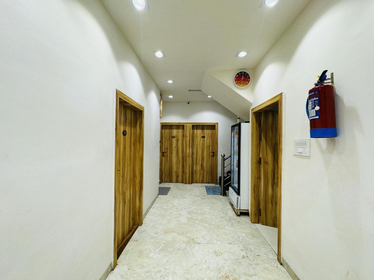 Hotel Shree Mahakal Krapa Ujjain Eksteriør bilde